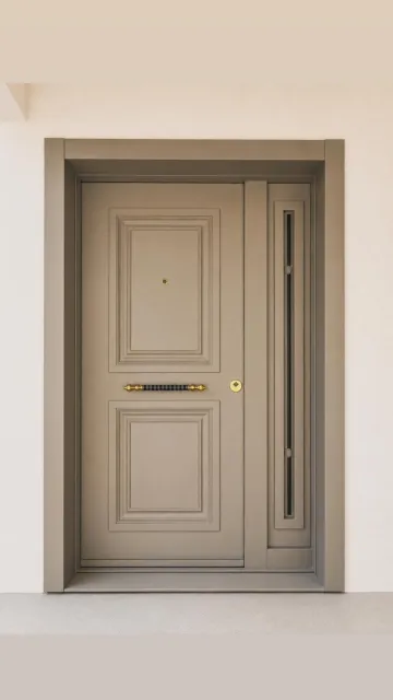 Klasik Panelli Bej Çelik Kapı